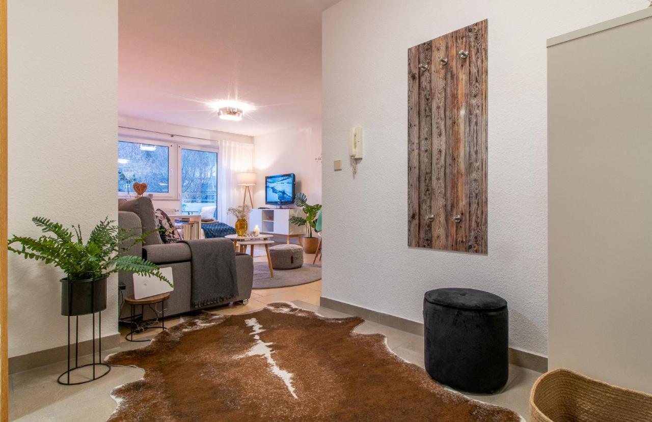 Modernes Apartment im Grünen,WLAN, TV, Kaffee, Parken Schwarzenberg  Exterior foto